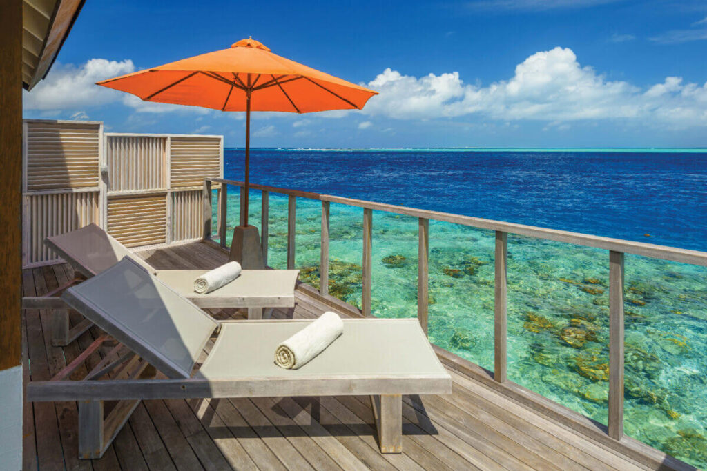 water villa room view